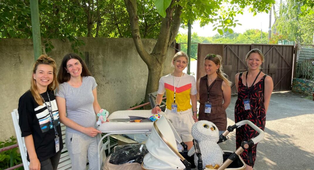 Ангелы-хранители для мам и громад: как киевский фонд помогает на востоке