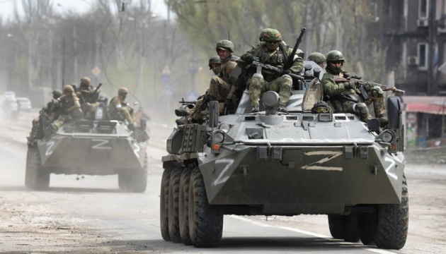 Враг ведет штурмовые действия в районе Славянска и Лисичанска, усиливается на Бахмутском направлении, — Генштаб