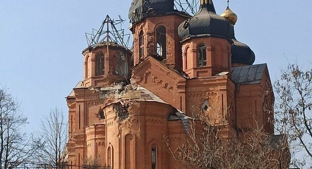 На Донеччині росіяни знищили понад 40 релігійних споруд московського патріархату