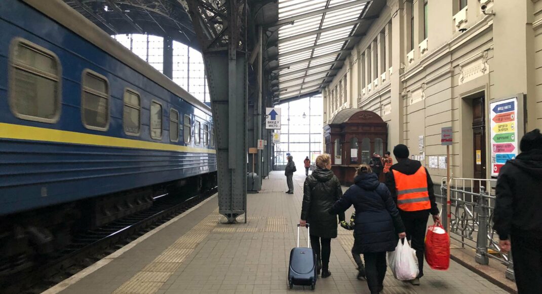 250 тисяч людей з числа переселенців зараз офіційно проживають на Львівщині
