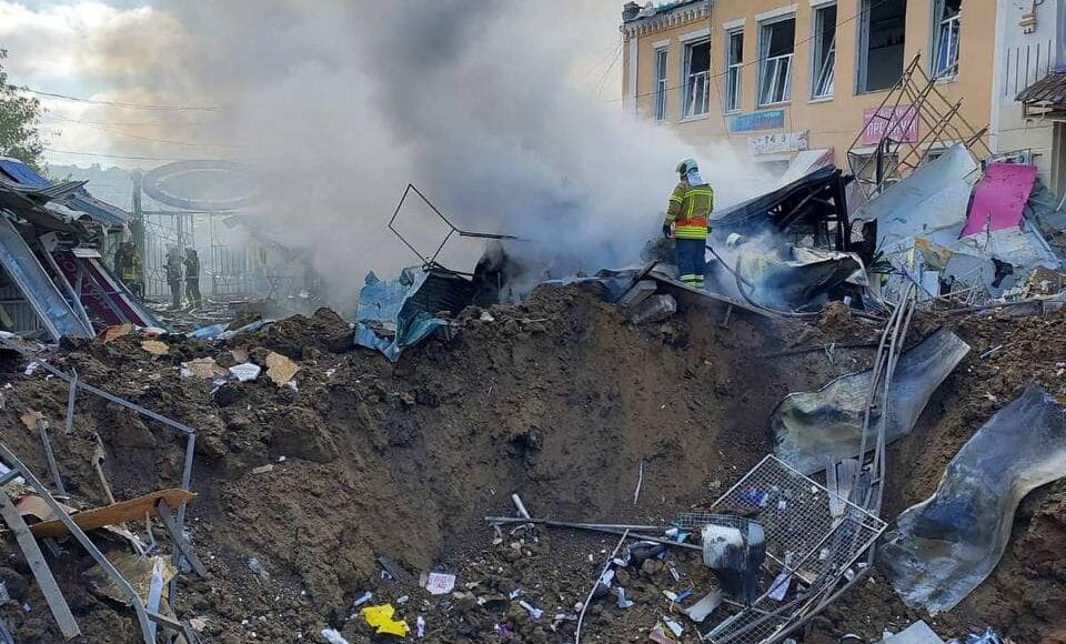 В Україні за добу внаслідок російських обстрілів загинули вісім цивільних, 33 поранені, - ОП (інфографіка)