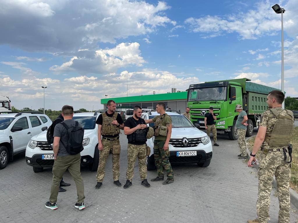 В Луганской области получили автомобили для ВСУ (фото) – Східний Варіант