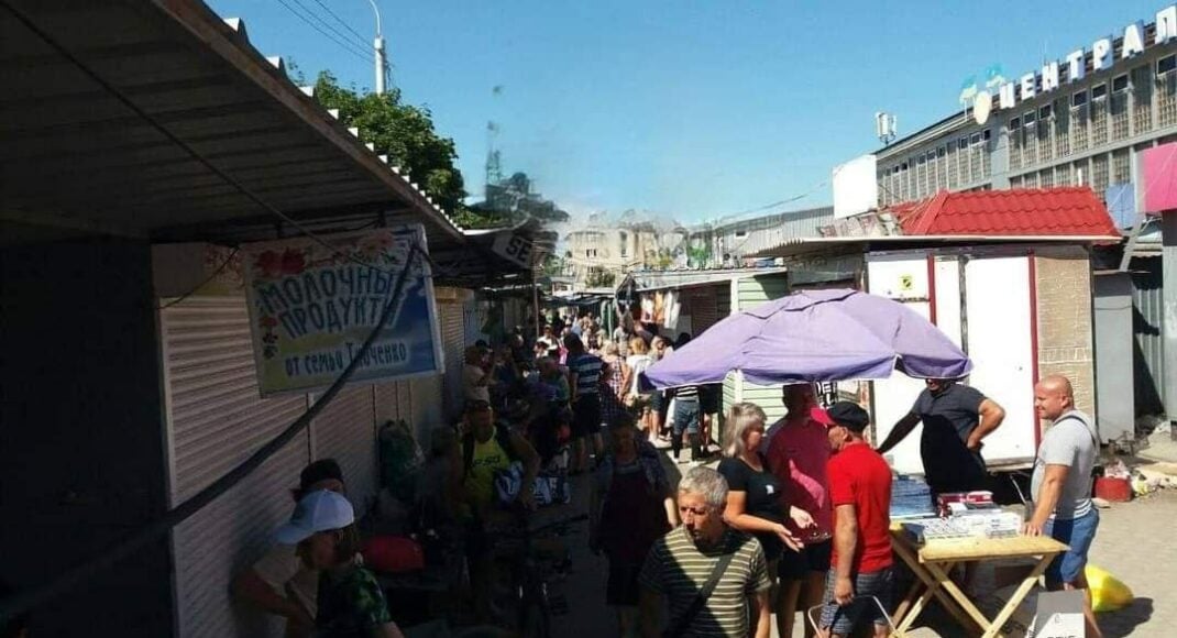 На рынках и в магазинах Луганской области оккупанты завышают цены на товары первой необходимости, - Гайдай