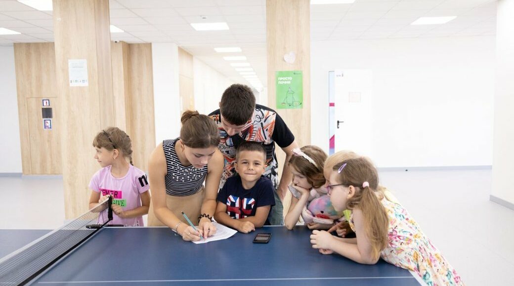 У Києві запрацював центр освіти з безплатним навчанням для дітей переселенців