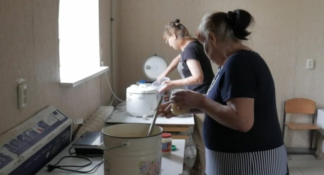 Еда с собой для каждого. Как работает бесплатная столовая в Славянске
