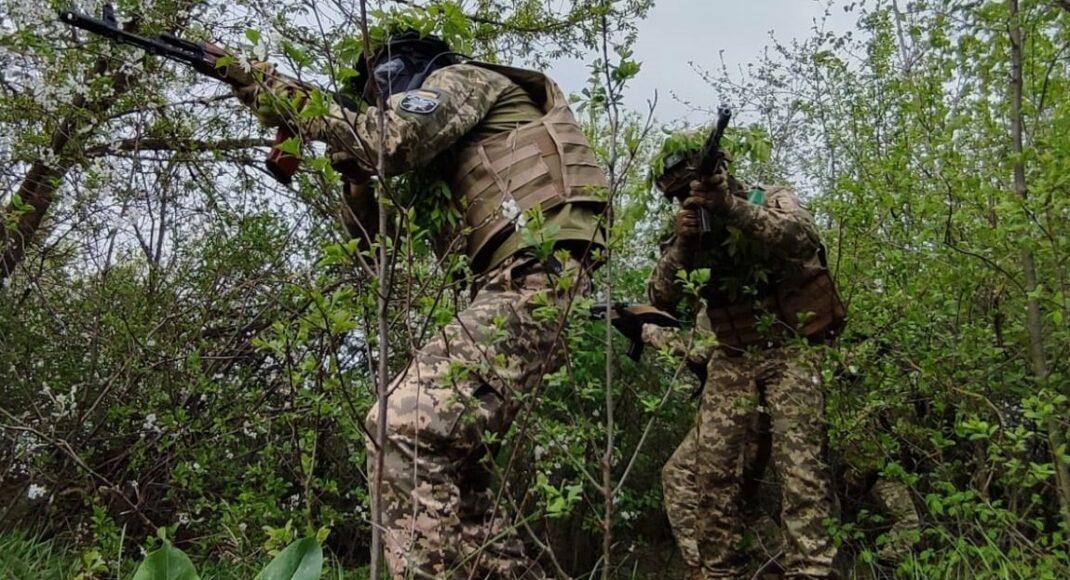 На Славянском направлении враг получает отпор своим атакам, пытается закрепиться в районе Лисичанска