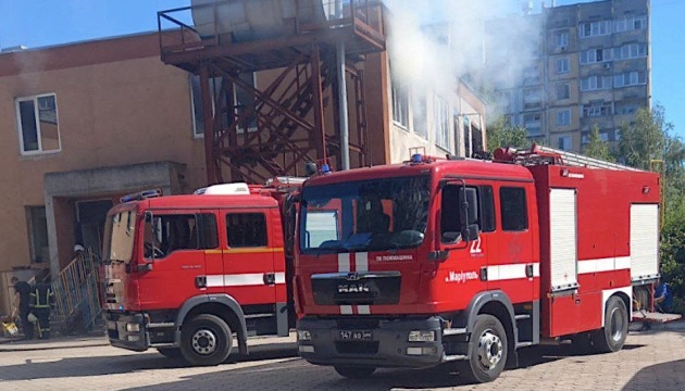 Попытки россиян подключить электричество в Мариуполе заканчиваются пожарами, - Андрющенко