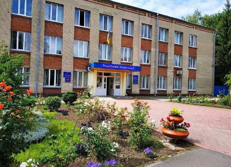 В Хмельницком заработал Центр предоставления гуманитарной помощи переселенцам из Луганской области