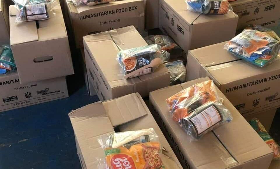 За кілька днів роботи хабу для ВПО з Луганщини у Києві було видано майже 200 харчових наборів, – Гайдай