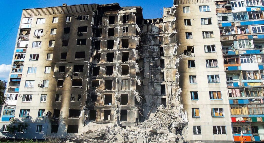 На Луганщині окупанти обіцяють відновити лише 800 будинків, - Гайдай