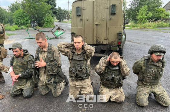 "Азов" взяв в полон п'ятьох російських окупантів