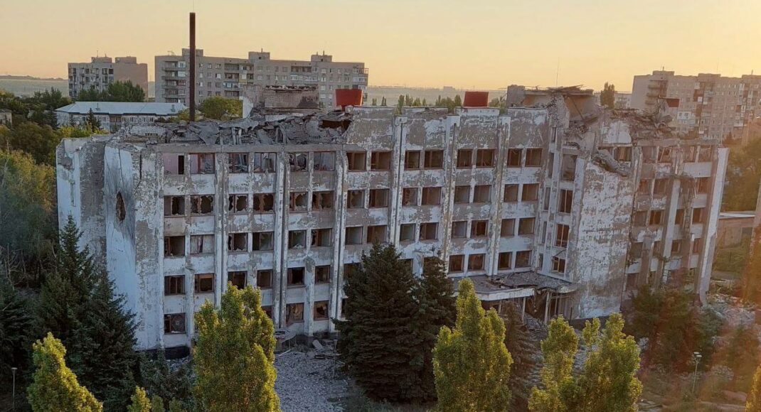 В оккупированном Первомайске на Луганщине нанесен удар по месту дислокации россиян, — соцсети