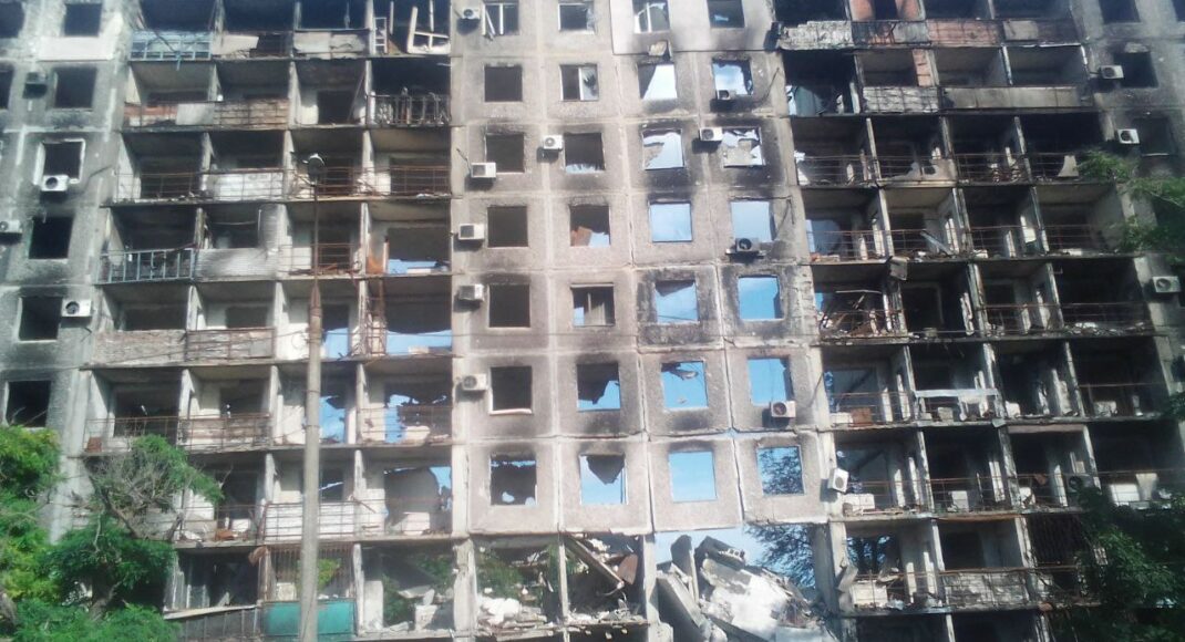 В Мариуполе оккупанты продолжают сносить жилые дома, - Андрющенко