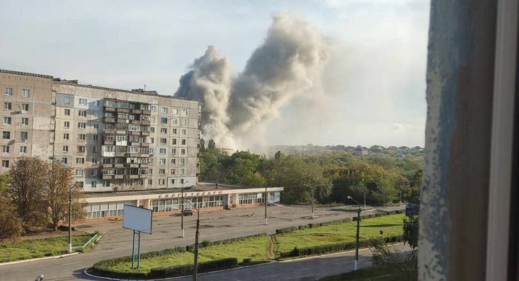 Гайдай заявив, що на Луганщині активно спалюють ворожі склади та казарми: в яких містах (відео)