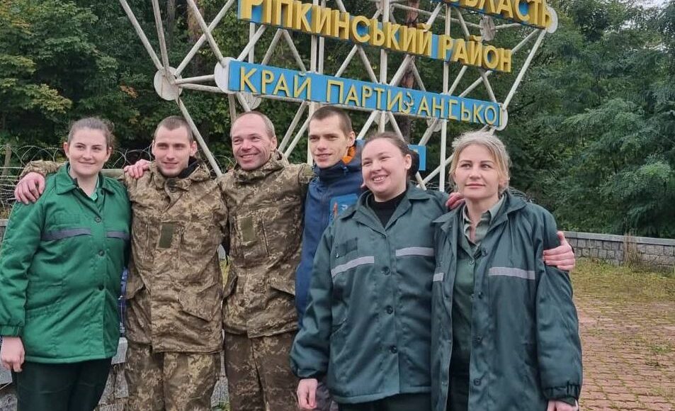 Украина вернула из плена еще четырех защитников Мариуполя и двух гражданских