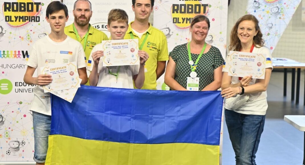 Підприємці з Донеччини готують команди на олімпіади з робототехніки в Німеччині