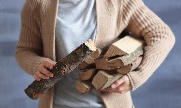 Жители Краматорска могут получить дрова на зиму бесплатно