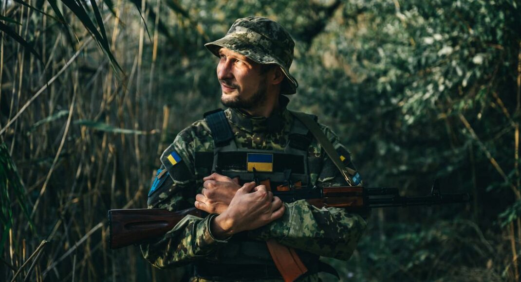 "Не можу я бігати від війни": як добровольці зі сходу України пішли захищати свою землю