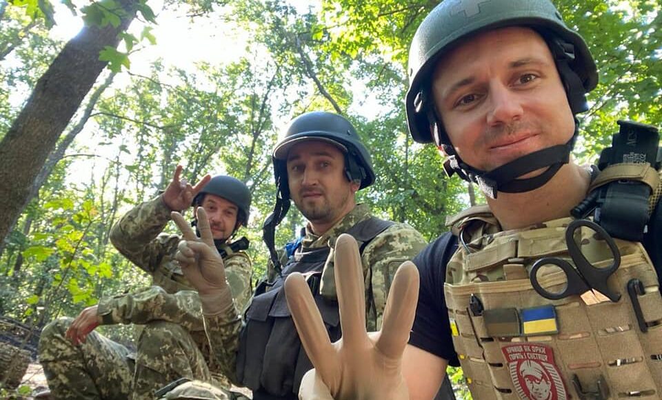 Команда військових медиків поблизу Слов'янська врятувала життя близько 40 українським захисникам