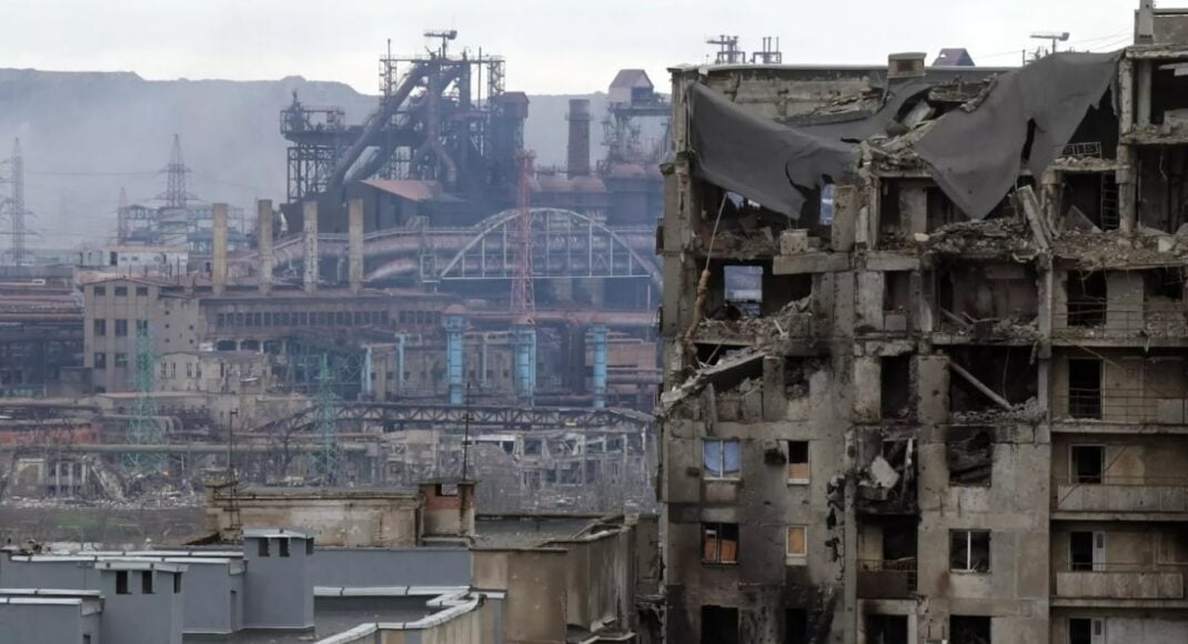 В поселке возле Мариуполя прогремели взрывы в нескольких домах, - Андрющенко