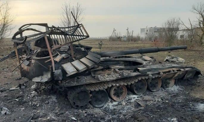 Окупанти зазнали втрат від ЗСУ: 430 осіб ліквідовано, знищені танк і 6 артсистем