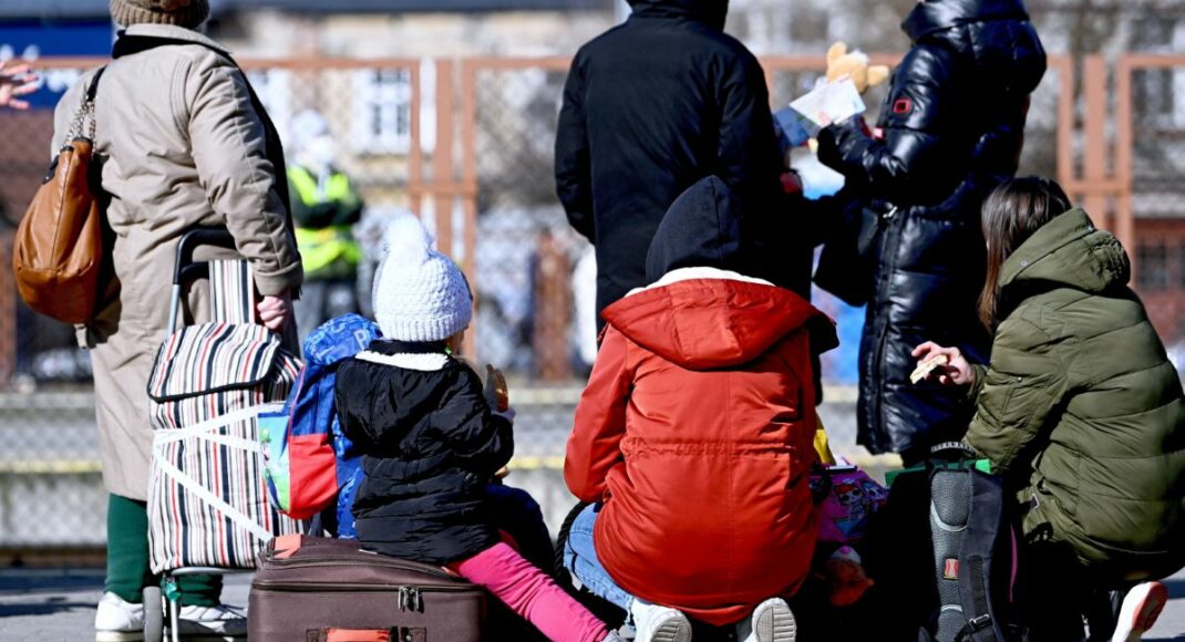 Количество украинских беженцев в ЕС со статусом временной защиты превысило 4,2 миллиона