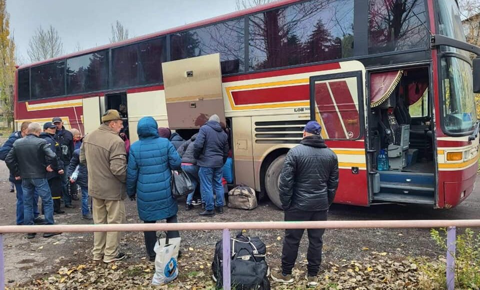 Для жителей Торецкой громады в Донецкой области организуют бесплатную эвакуацию