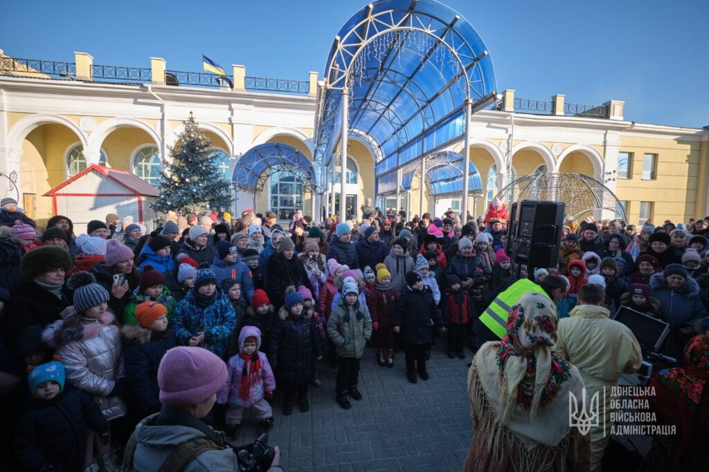 потяг св. Миколая на Донеччині