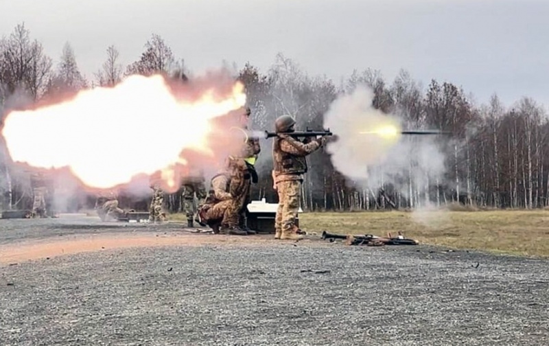 У Чехії завершила підготовку перша група українських військових (фото)