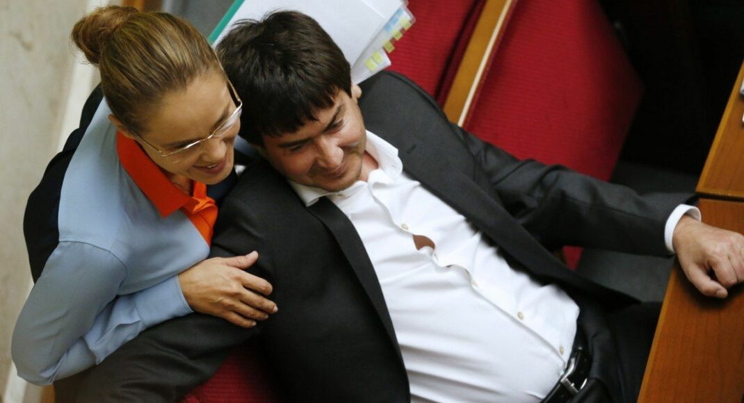 Нардеп Королевская и ее муж Солод сложили депутатские мандаты, — СМИ