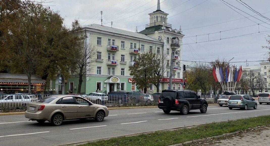 В оккупированном Луганске сотрудники ряда "министерств" и "ведомств" перешли на дистанционную работу