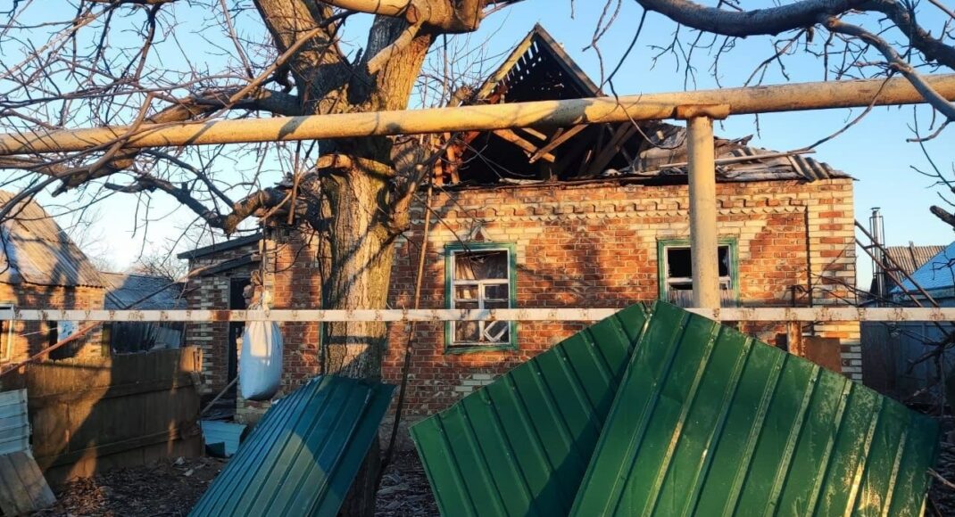 Внаслідок ворожої агресії за добу постраждали 11 населених пунктів на Донеччині, серед постраждалих - діти