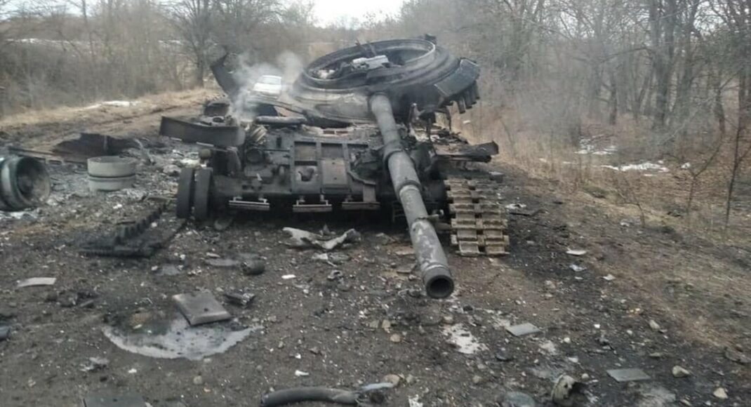 СБУ знищила техніку 10 танків та 1 БТР на Донецькому напрямку: відео