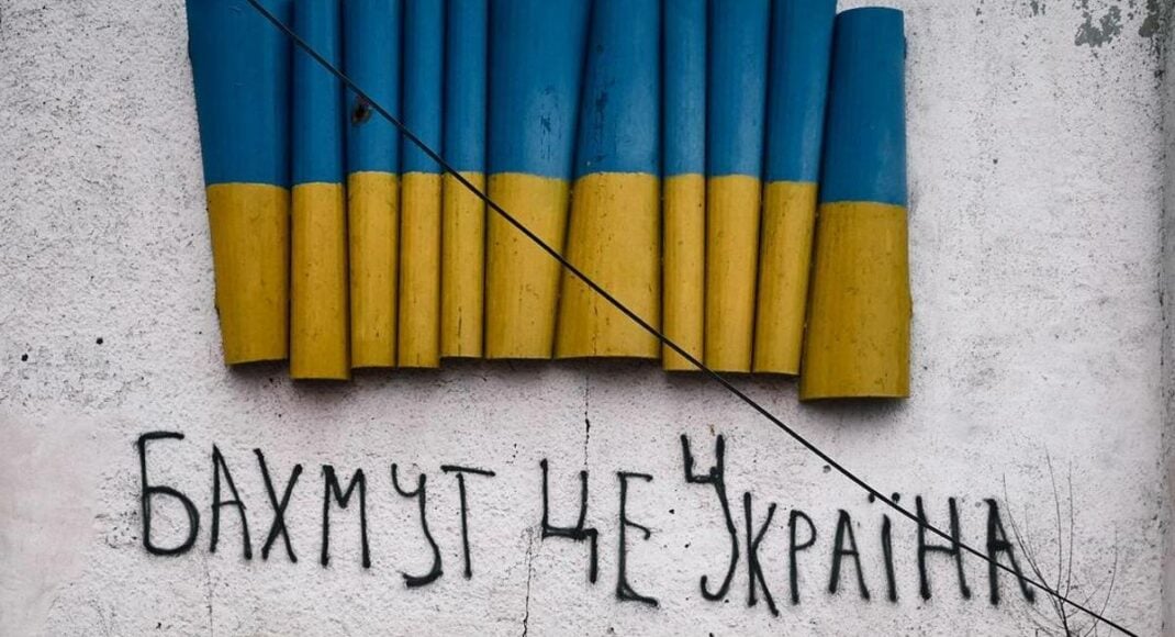 Кириленко заявил, что не исключает "любые сценарии" в ситуации вокруг Бахмута