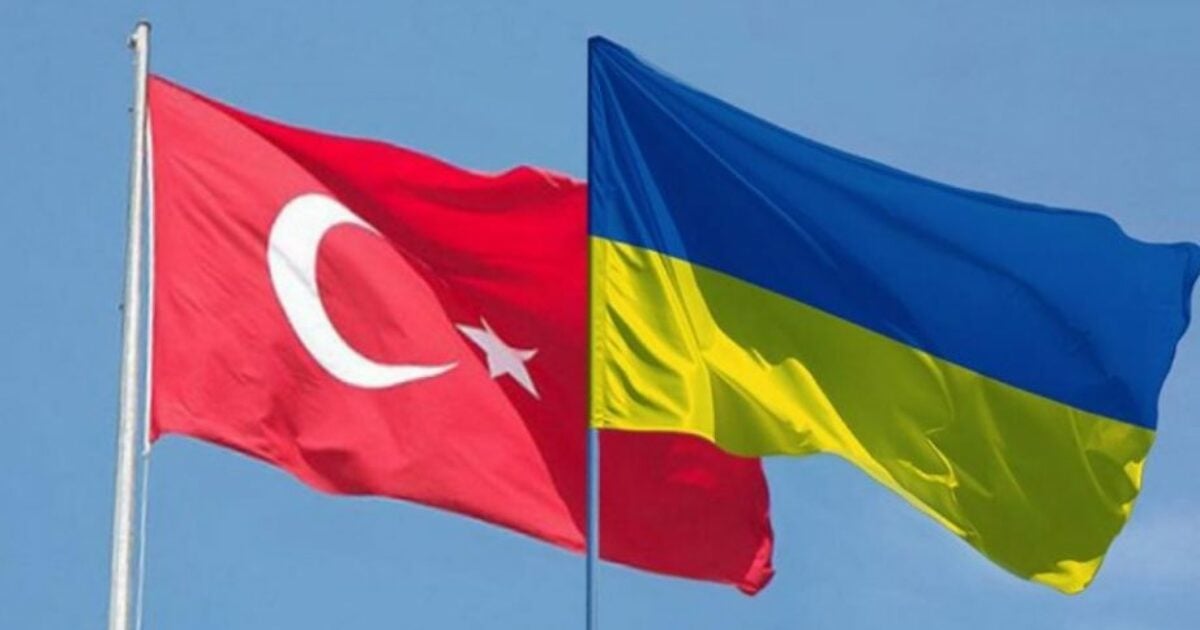 Туреччина готова надати майданчик для перемовин України та росії