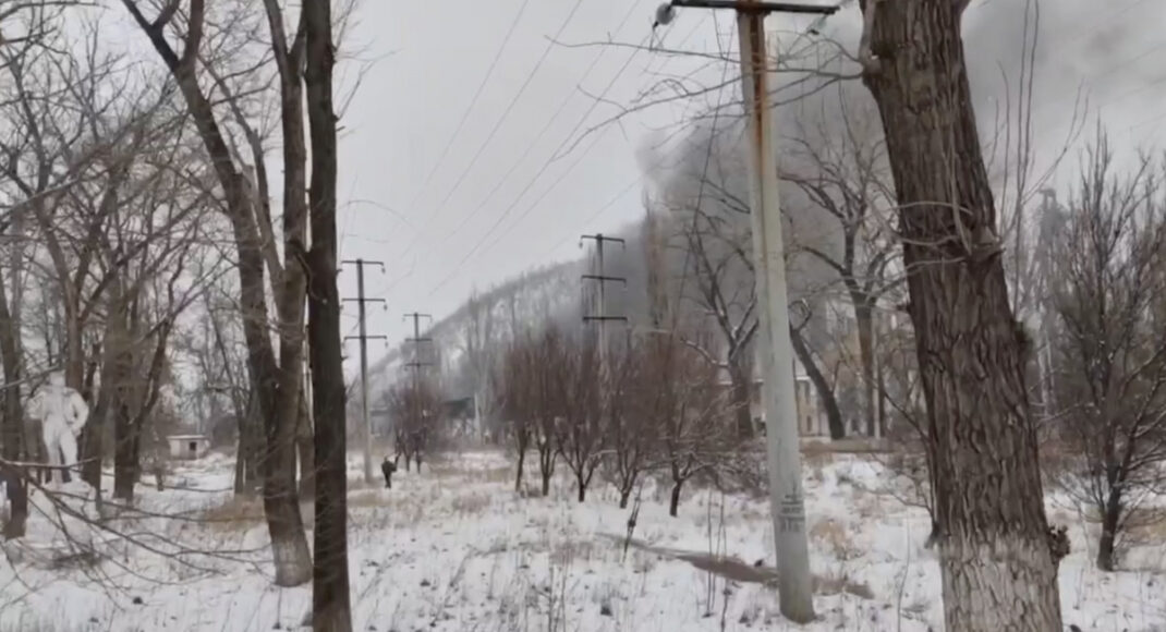 Часть оккупированного Донецка обесточена после самообстрела боевиками