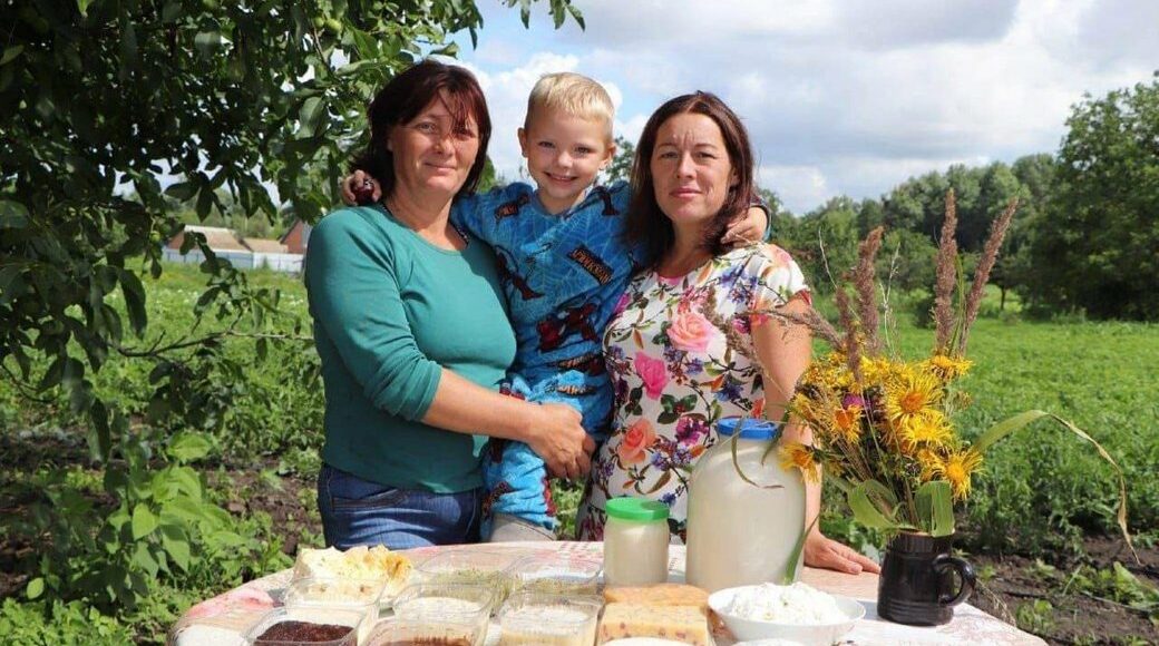 Семья переселенцев из Донецкой области создала молочную ферму на Полтавщине