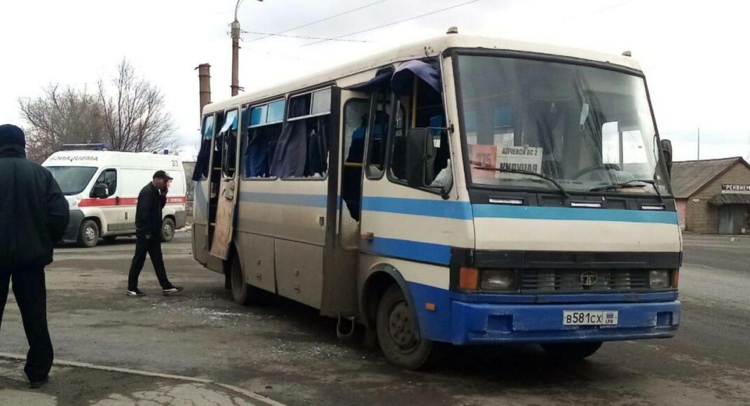 На оккупированной Луганщине сообщили о прилетах по автостанции "Алчевск АС-1": есть погибшие