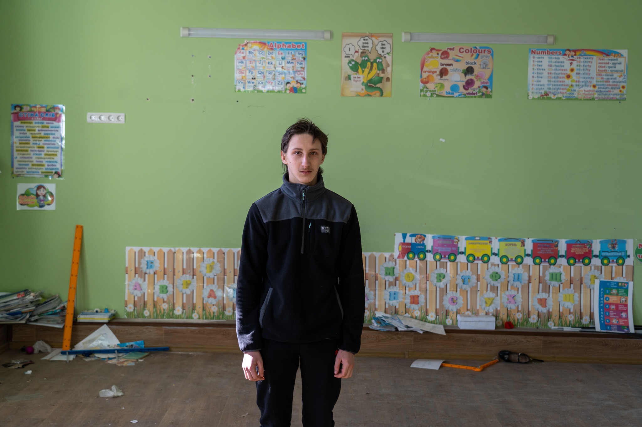 17-річний Сашко з Лимана розповів, як без світла, зв'язку та інтернету готується до іспитів в виш Одеси