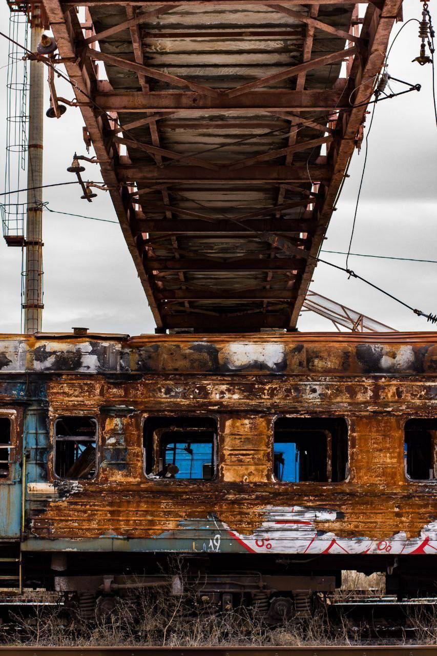 Міськрада показала, як виглядає зруйнована росіянами залізнична інфраструктура в Маріуполі