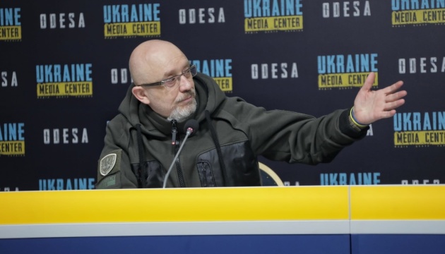 Україна піде в контрнаступ без бойових літаків, — Резніков