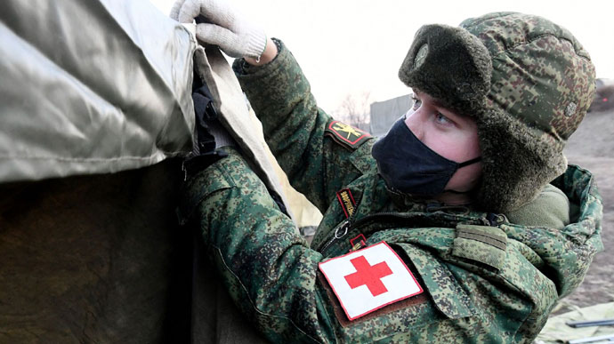 На Луганщині окупанти будують модульні лікарні через велику кількість поранених, – ОВА