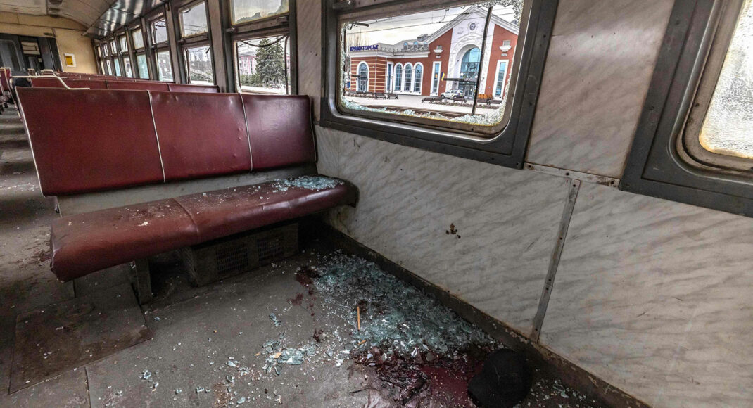 Роковини обстрілу залізничного вокзалу в Краматорську: на усіх вокзалах України оголосять хвилину мовчання