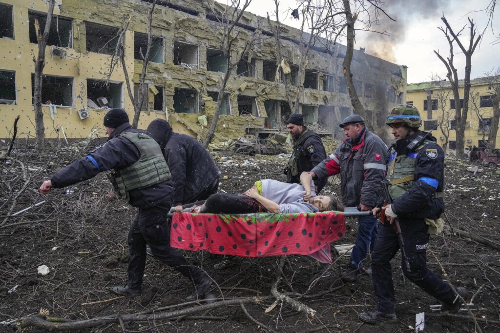 Маріуполь пологовий фото Євгена Малолєтки