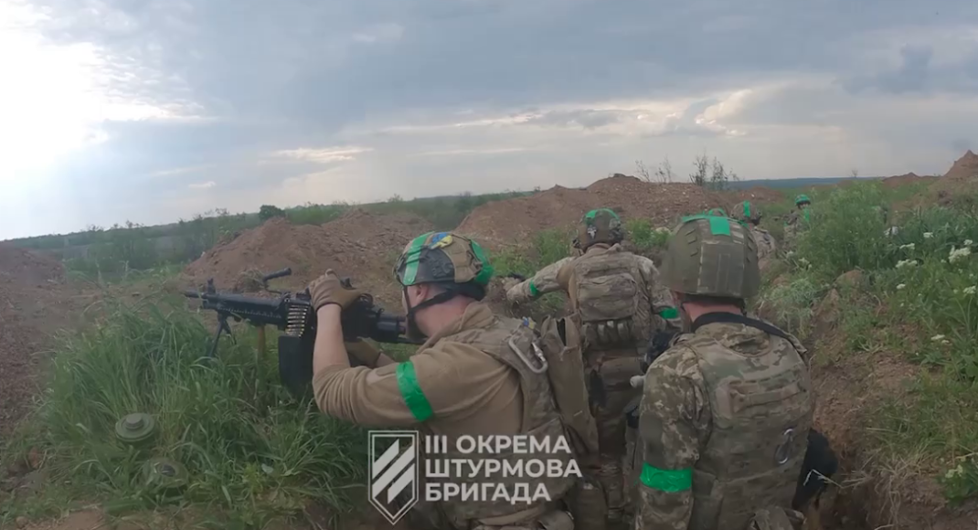 Біля Бахмута ЗСУ взяли в полон чотирьох російських окупантів (відео)