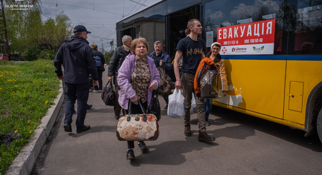 Восток SOS проводит бесплатную эвакуацию жителей Донетчины из Константиновки и Краматорска