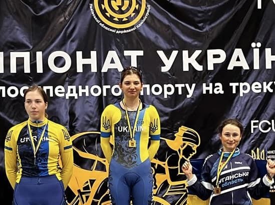 Луганская спортсменка завоевала две бронзовые награды на чемпионате Украины по велоспорту