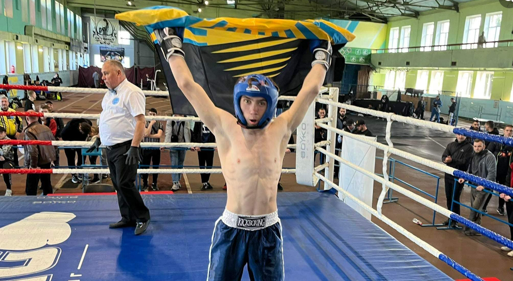 19-летний спортсмен из Авдеевки стал чемпионом Украины по кикбоксингу WAKO