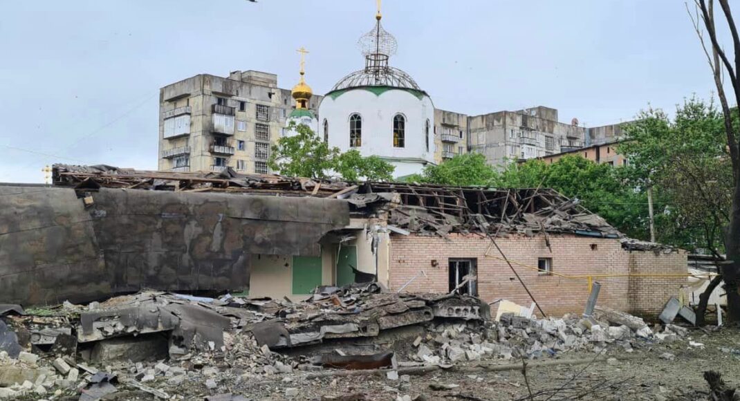 На Донетчине в Торецке россияне попали в школу, в которой расположен Пункт несокрушимости