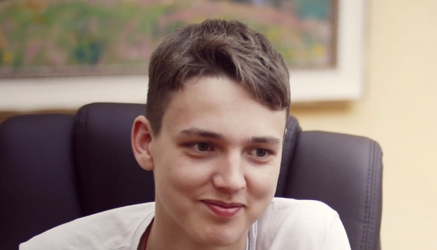 В Україну повернули неповнолітнього хлопця, депортованого росіянами з Маріуполя